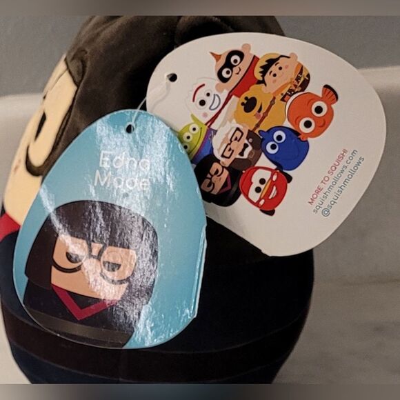 Squishmallows Disney’s The Incredibles: Edna Mode 8” - NWT - Picture 5 of 7